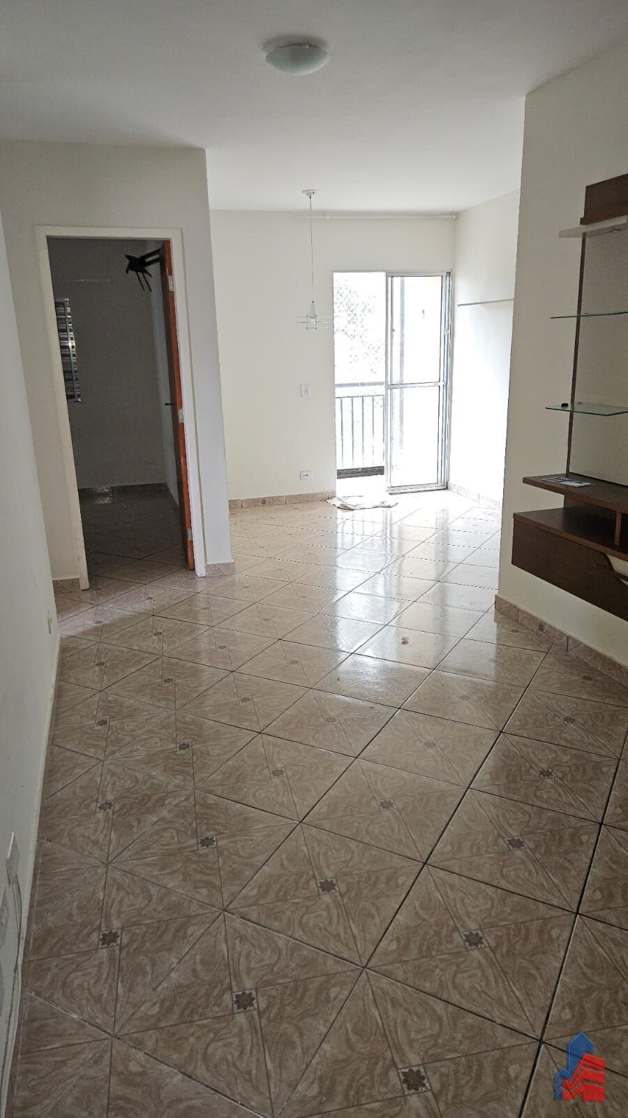 Apartamento à venda com 2 quartos, 65m² - Foto 1