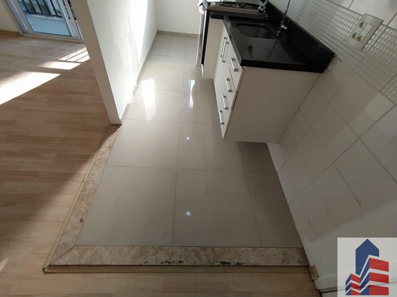 Apartamento à venda com 2 quartos, 50m² - Foto 9