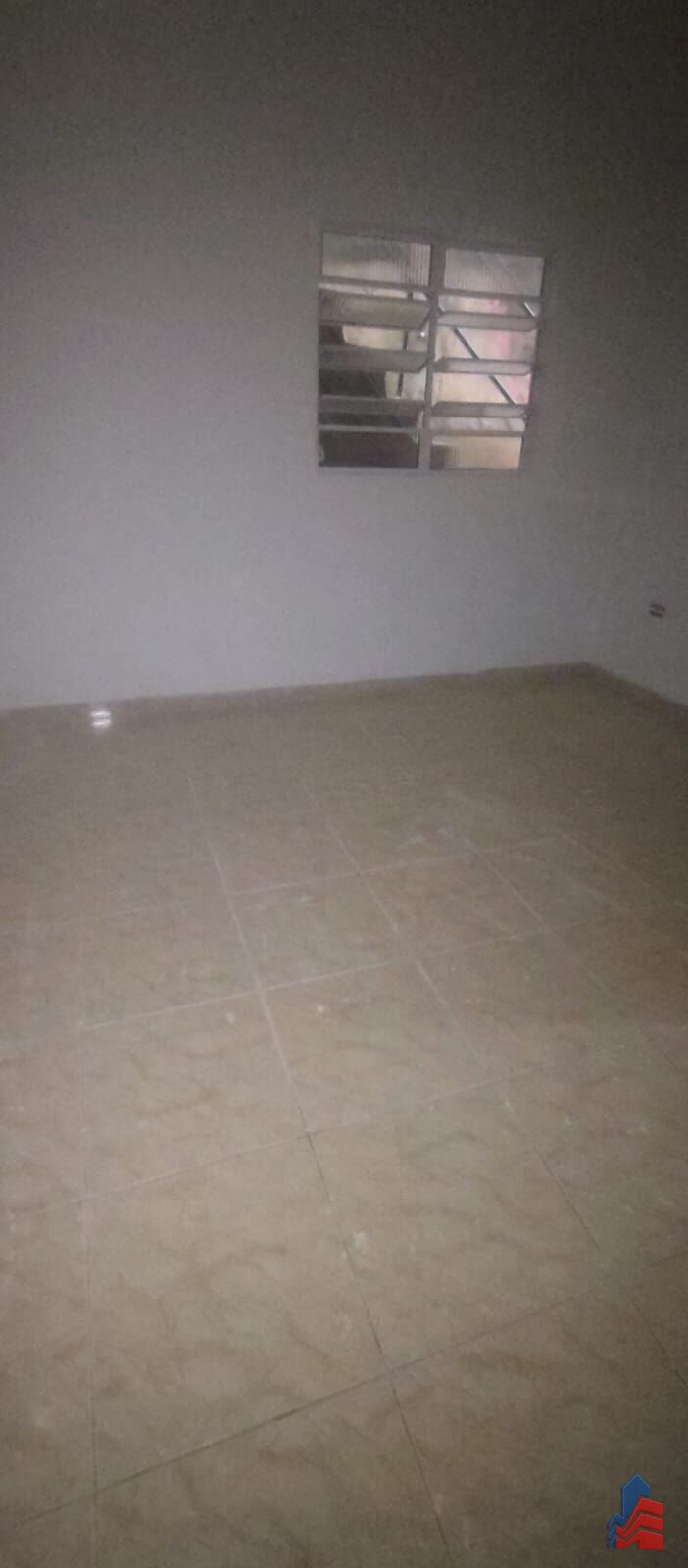 Casa à venda com 2 quartos, 70m² - Foto 9