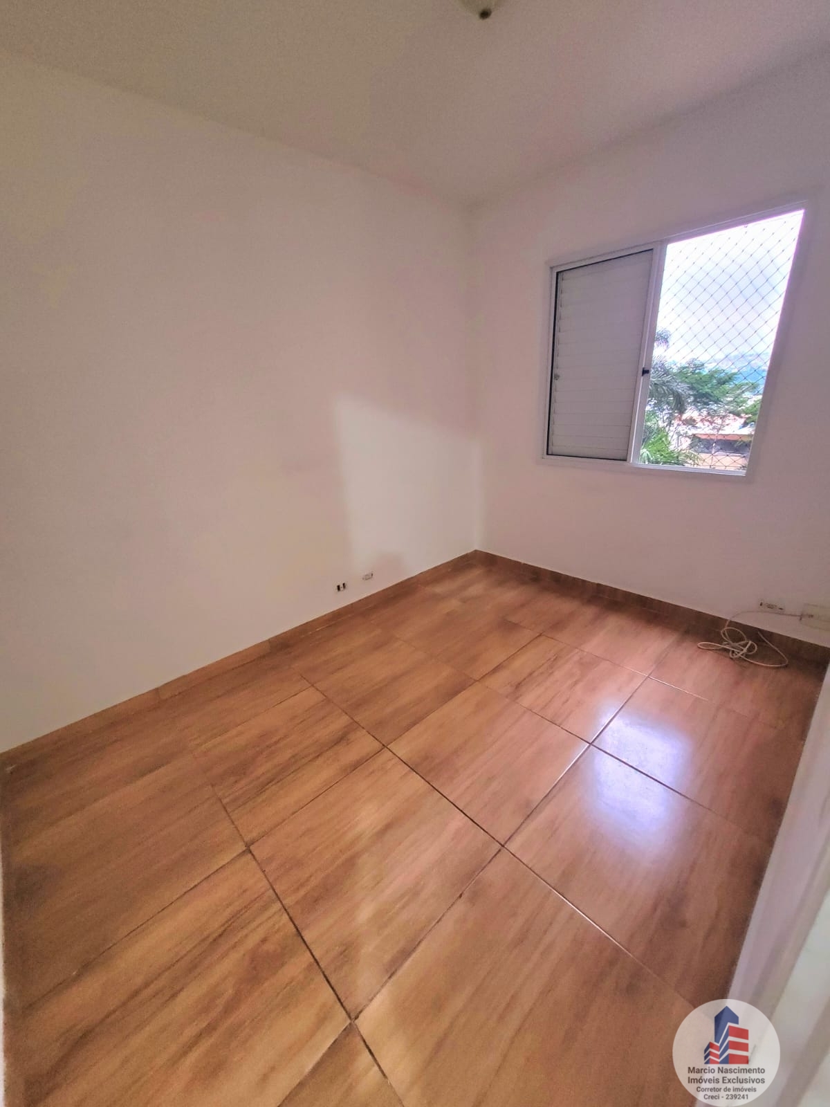 Apartamento à venda com 2 quartos, 47m² - Foto 3