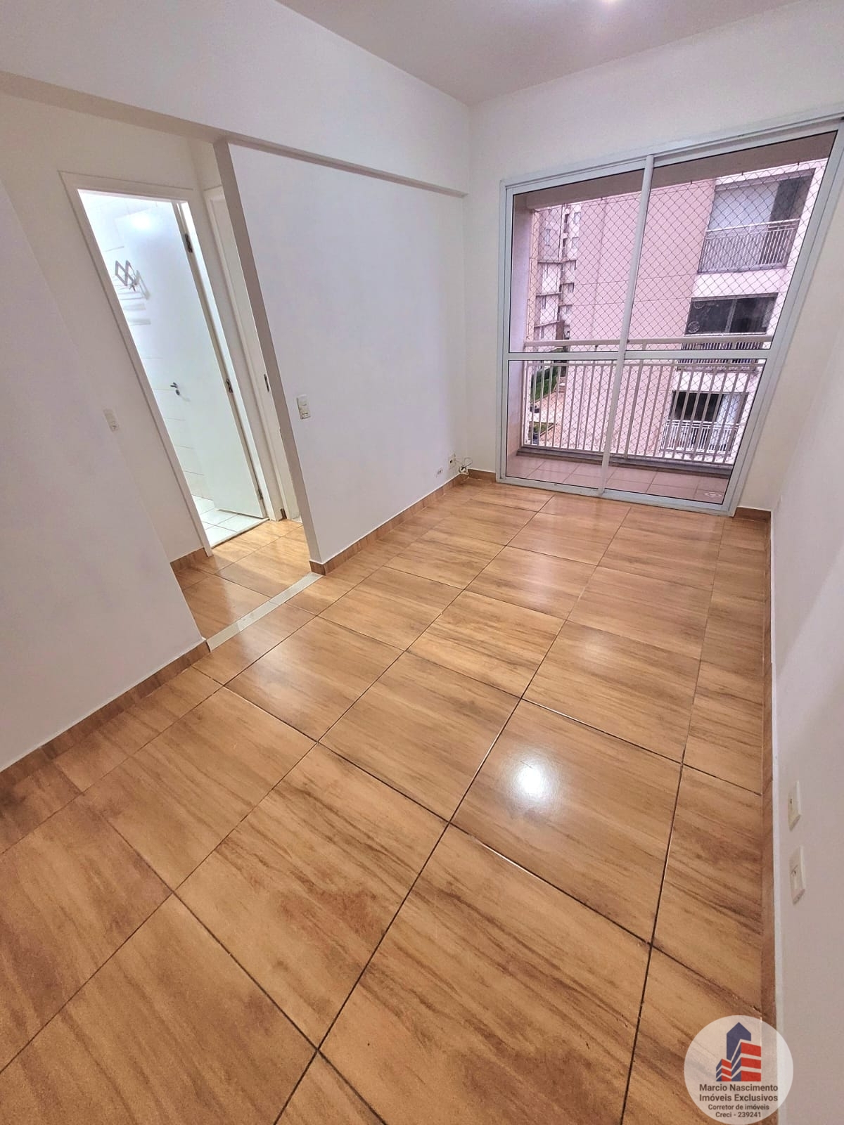 Apartamento à venda com 2 quartos, 47m² - Foto 1