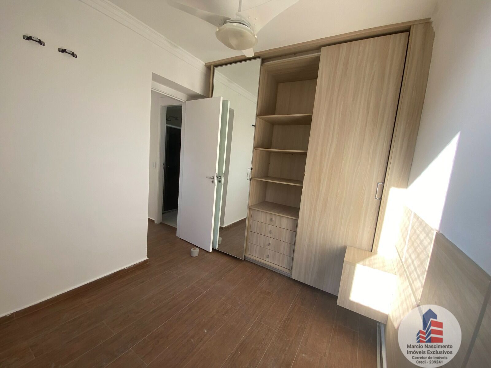 Apartamento à venda com 2 quartos, 45m² - Foto 7