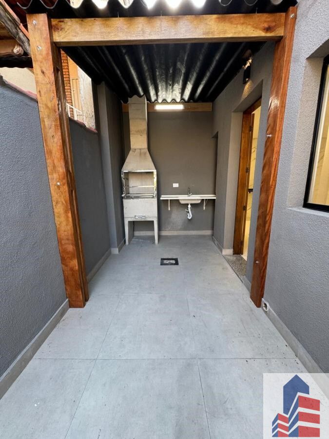 Casa à venda com 2 quartos, 100m² - Foto 12