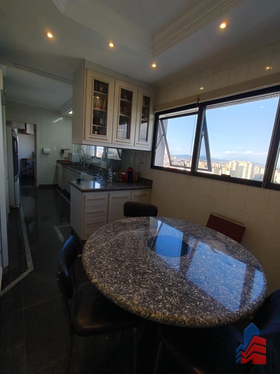 Apartamento, 3 quartos, 245 m² - Foto 5