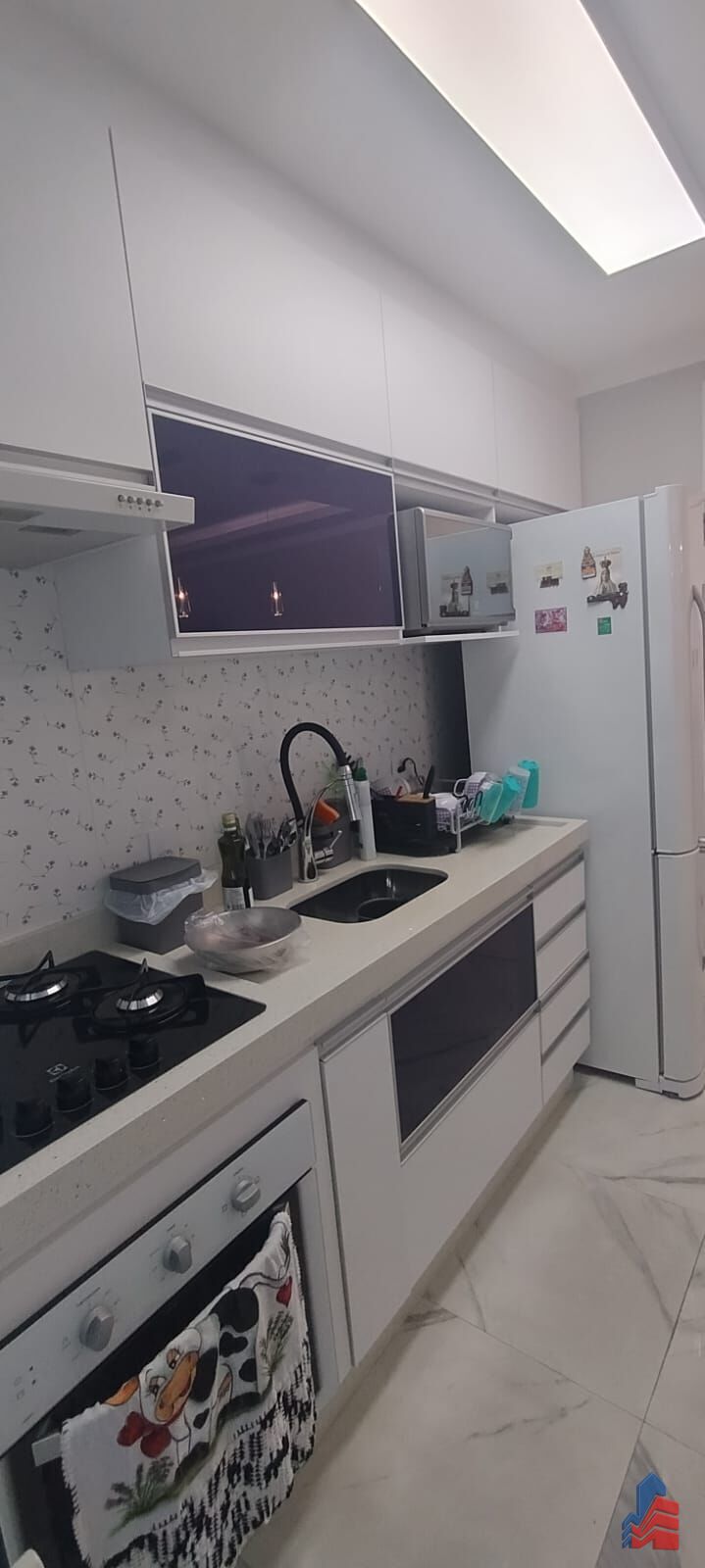 Apartamento à venda com 2 quartos, 53m² - Foto 3