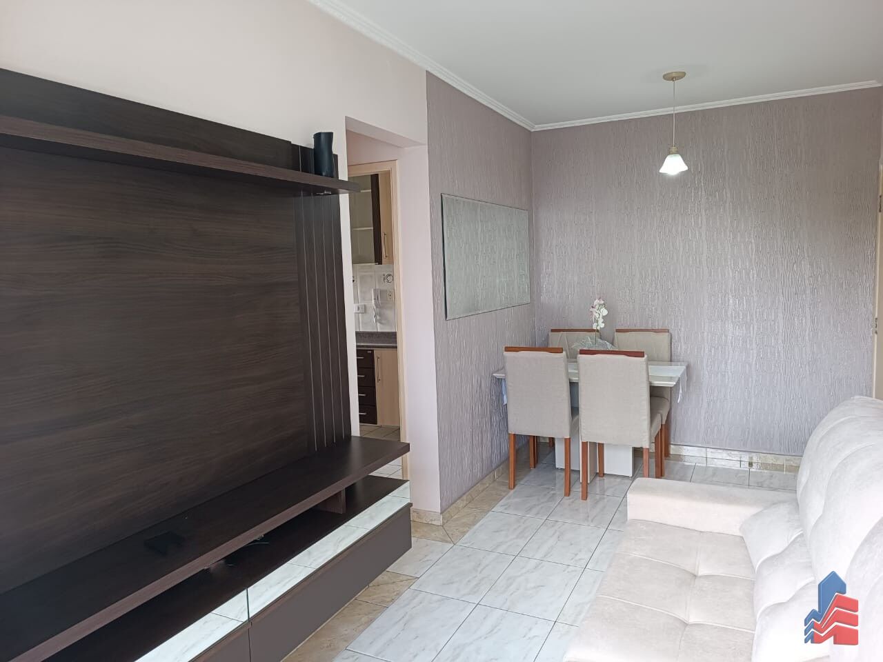 Apartamento à venda com 2 quartos, 47m² - Foto 2