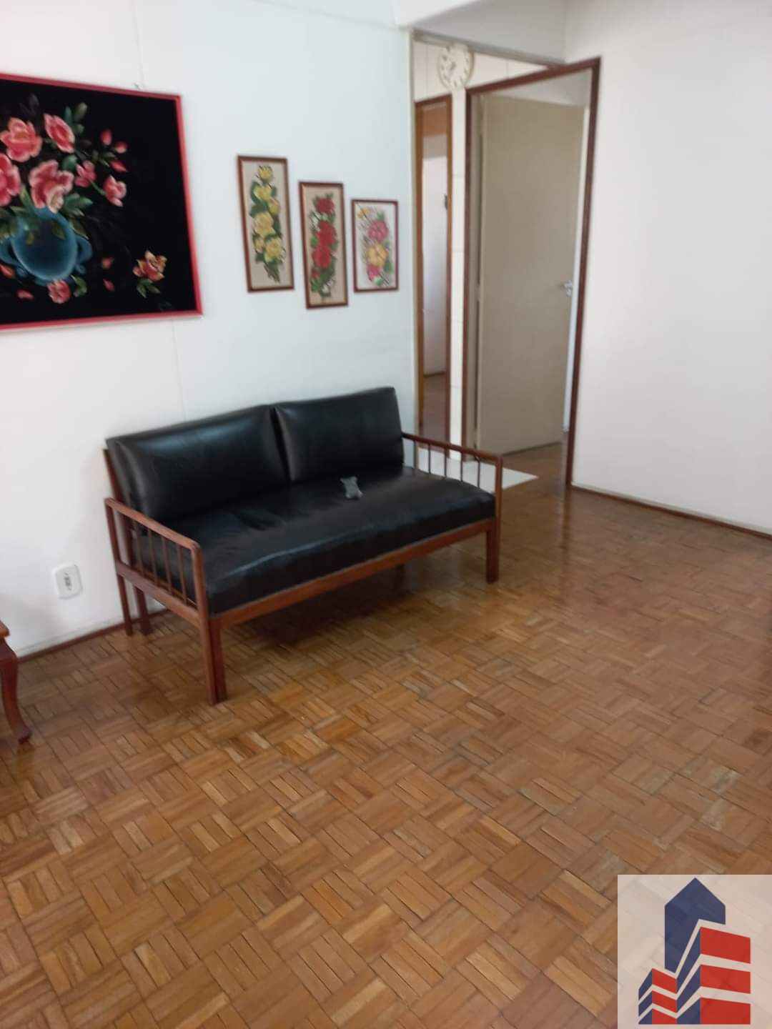 Apartamento à venda com 3 quartos, 64m² - Foto 3