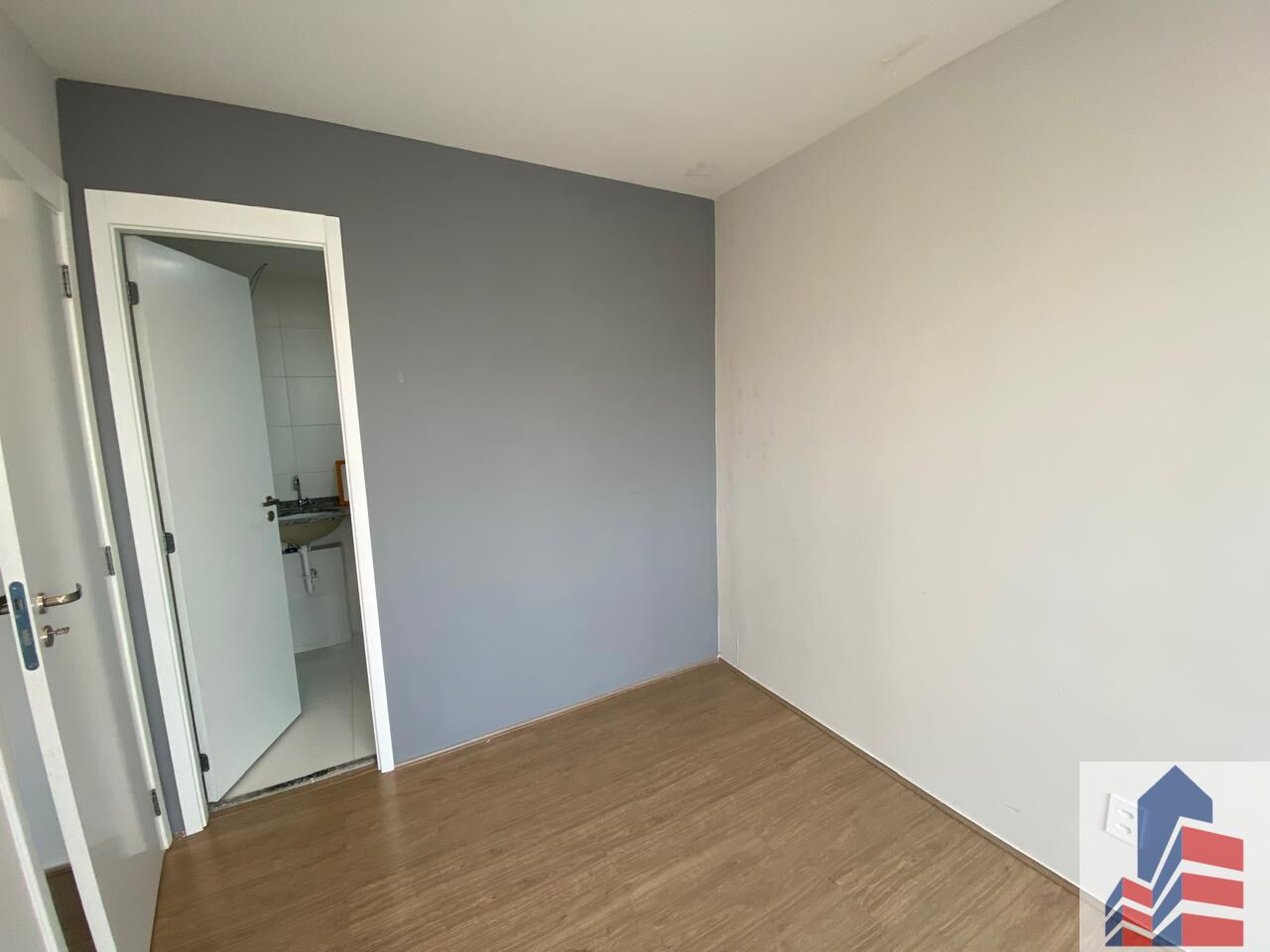 Apartamento à venda com 2 quartos, 58m² - Foto 13