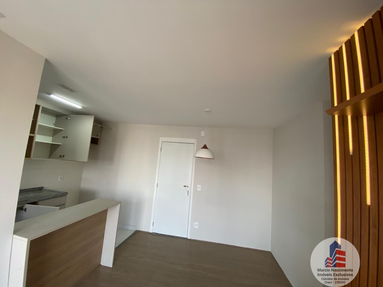 Apartamento à venda com 2 quartos, 58m² - Foto 3