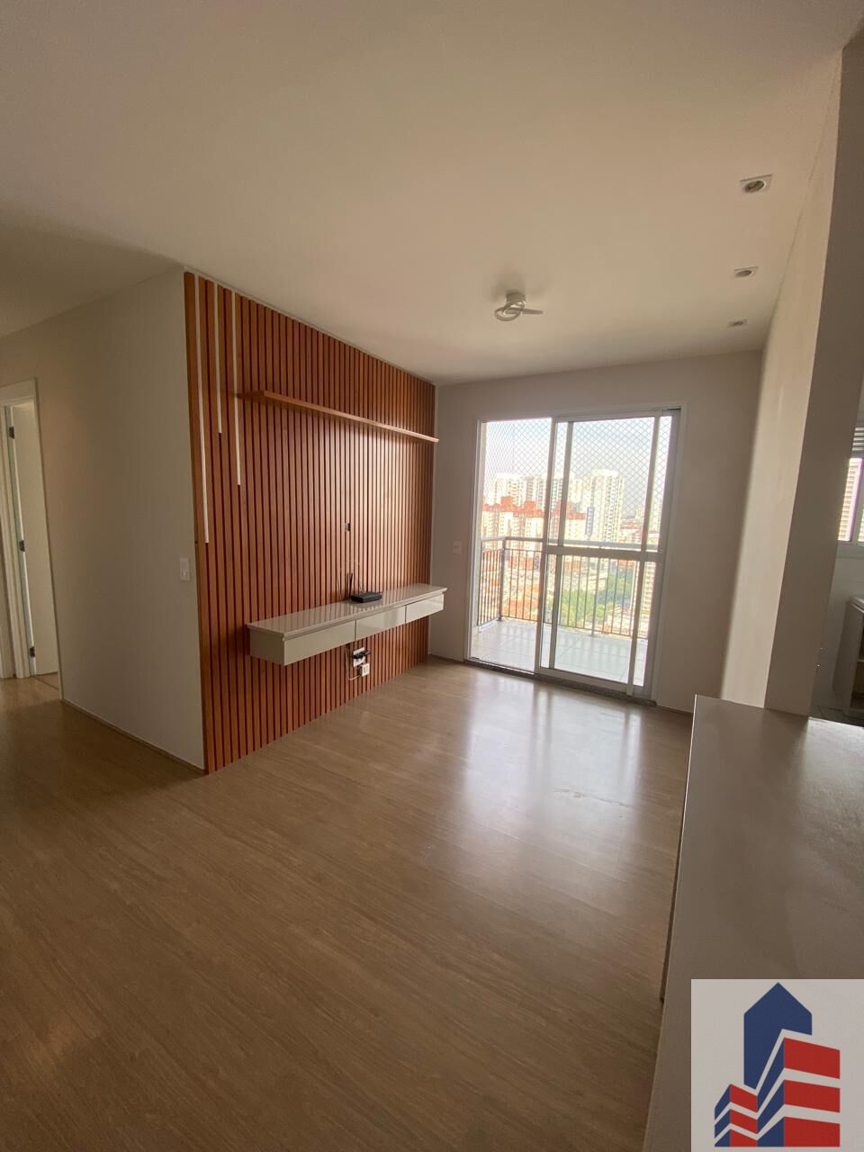 Apartamento à venda com 2 quartos, 58m² - Foto 1