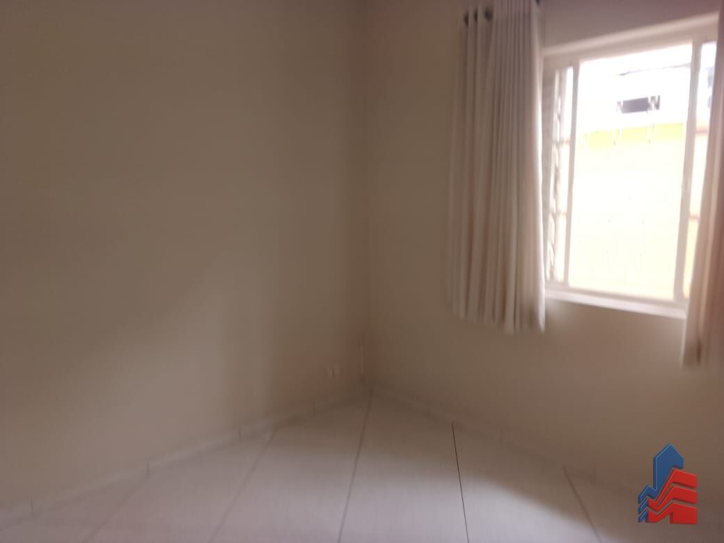 Casa, 4 quartos, 200 m² - Foto 7
