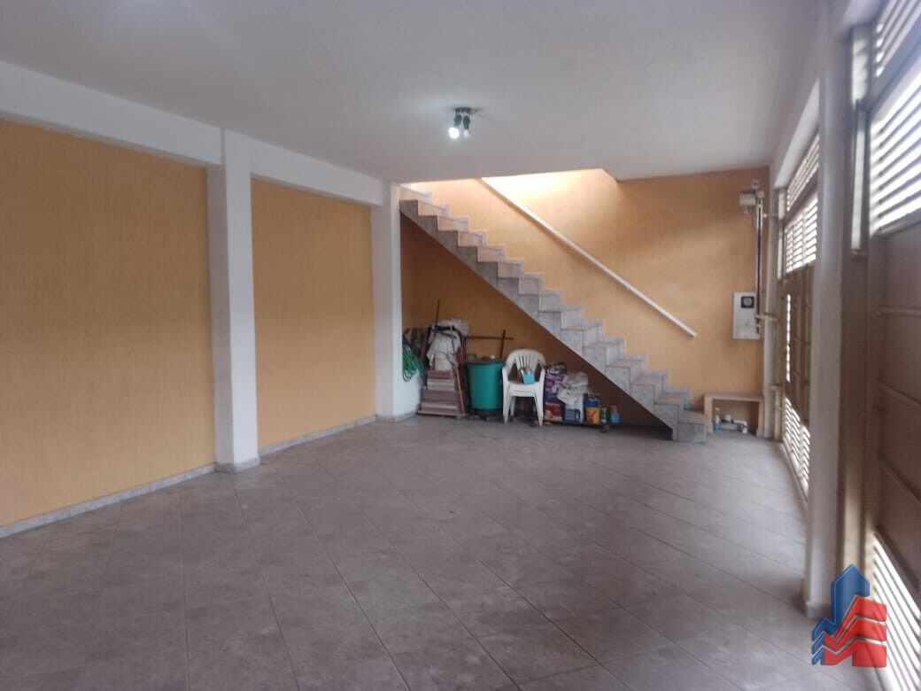 Casa, 4 quartos, 200 m² - Foto 22