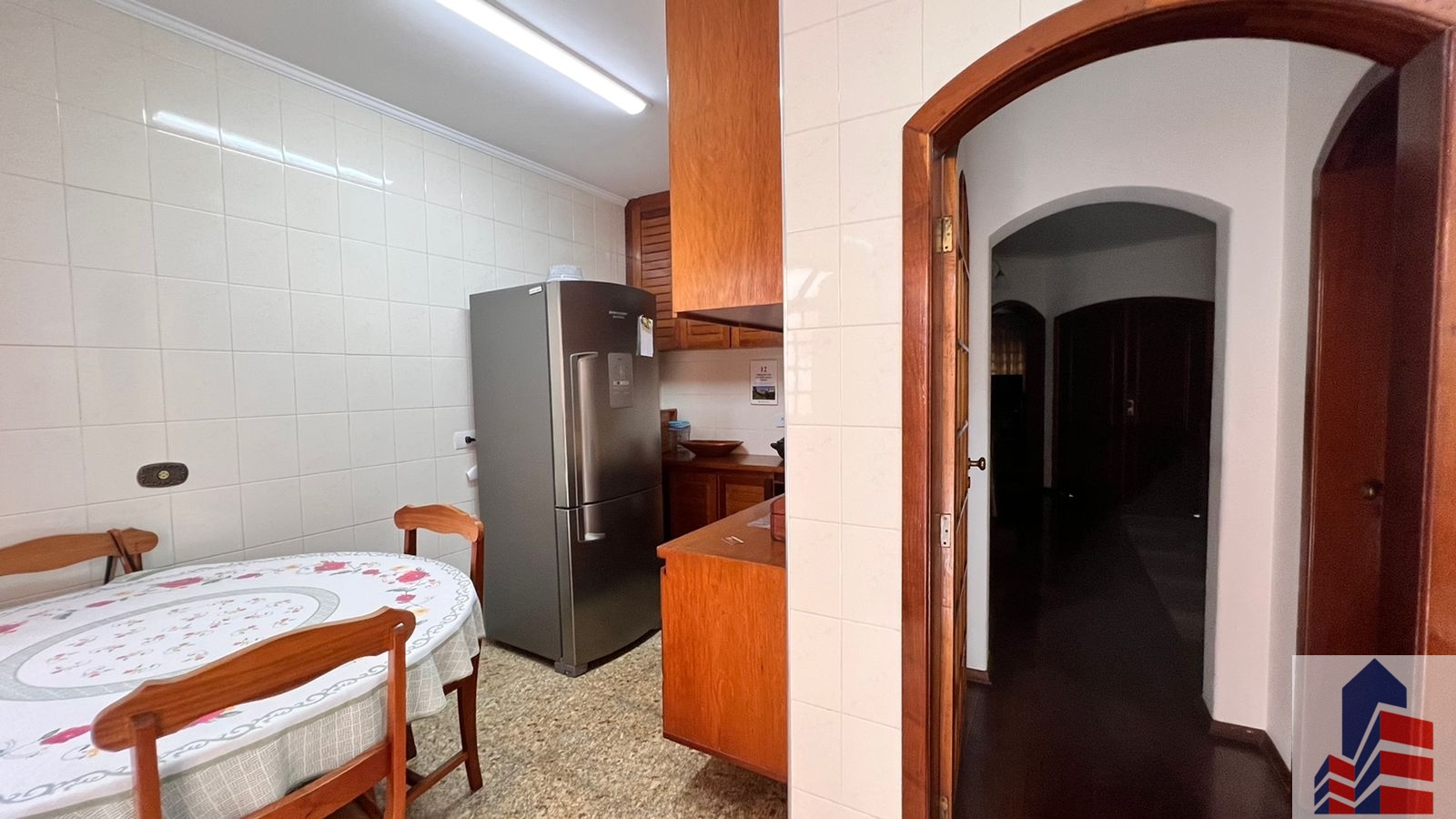 Sobrado à venda com 3 quartos, 217m² - Foto 8