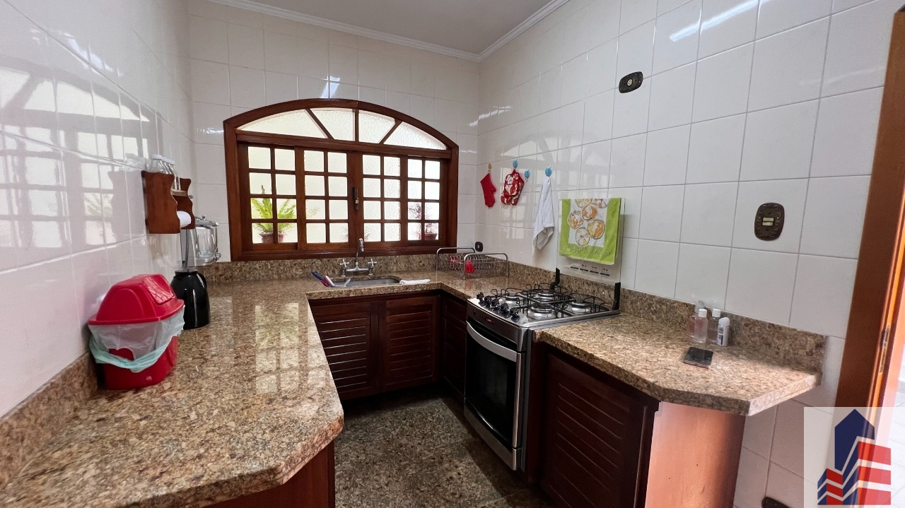 Sobrado à venda com 3 quartos, 217m² - Foto 5