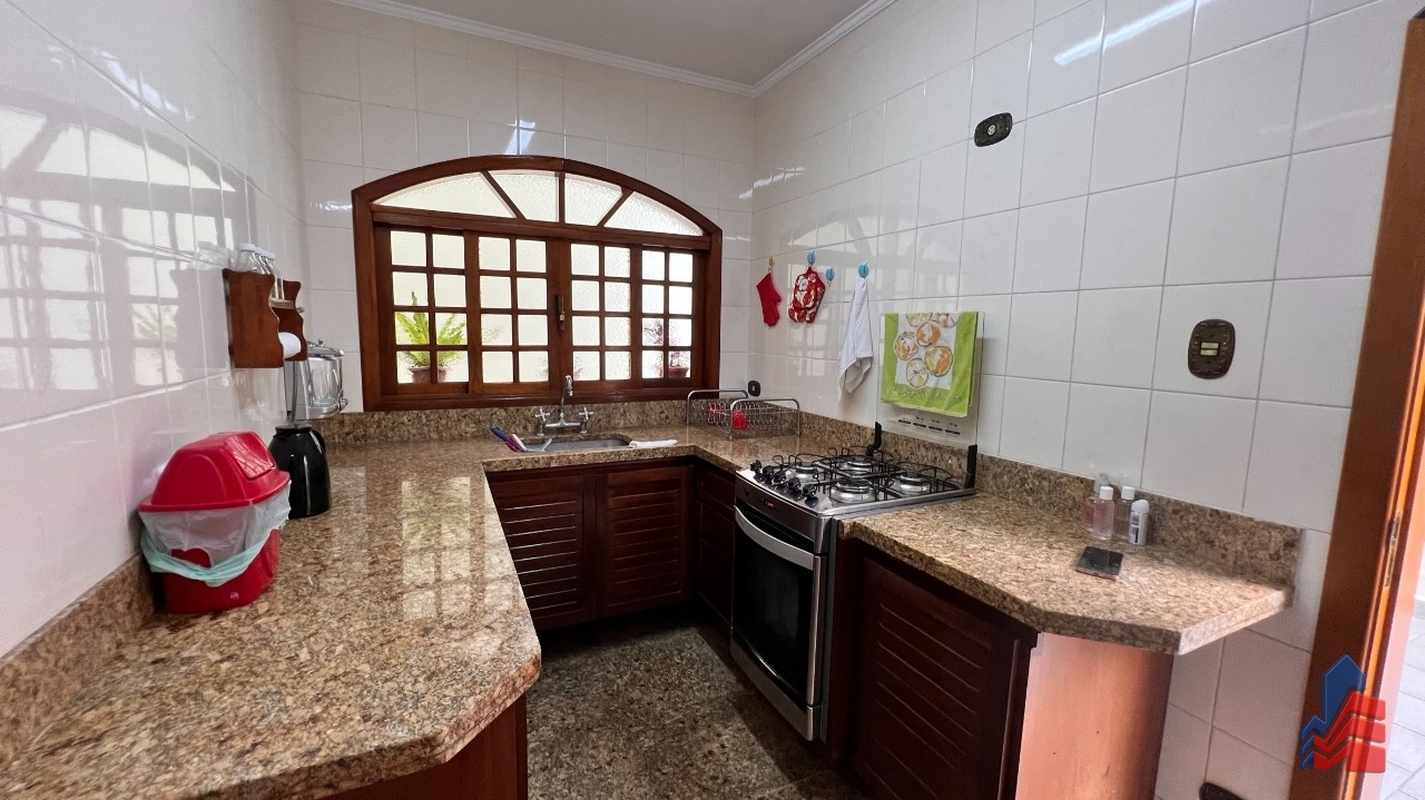 Sobrado, 3 quartos, 217 m² - Foto 5