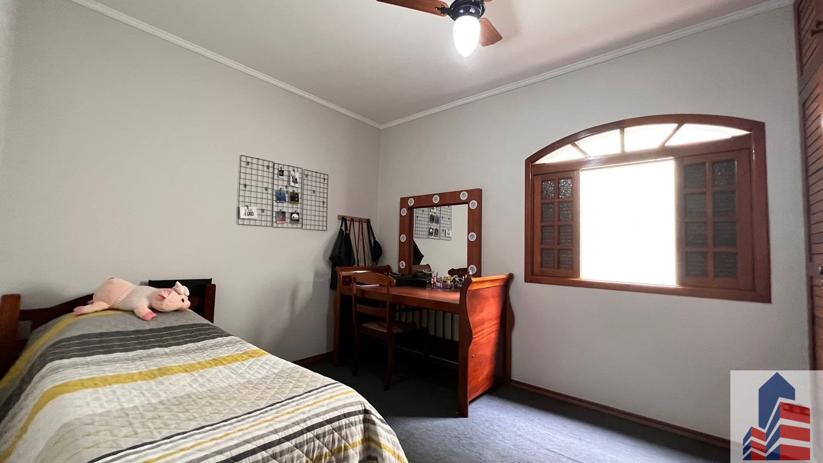 Sobrado à venda com 3 quartos, 217m² - Foto 9