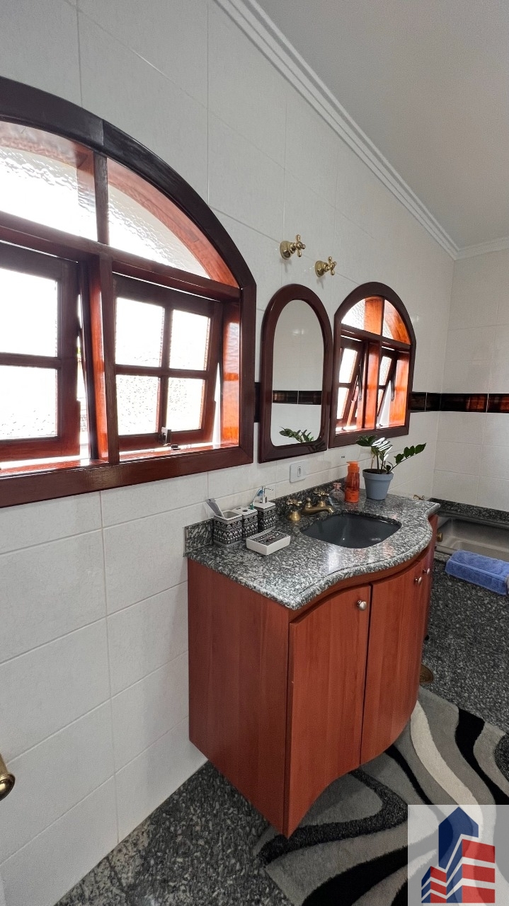 Sobrado à venda com 3 quartos, 217m² - Foto 17