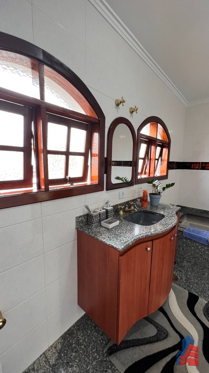 Sobrado, 3 quartos, 217 m² - Foto 17