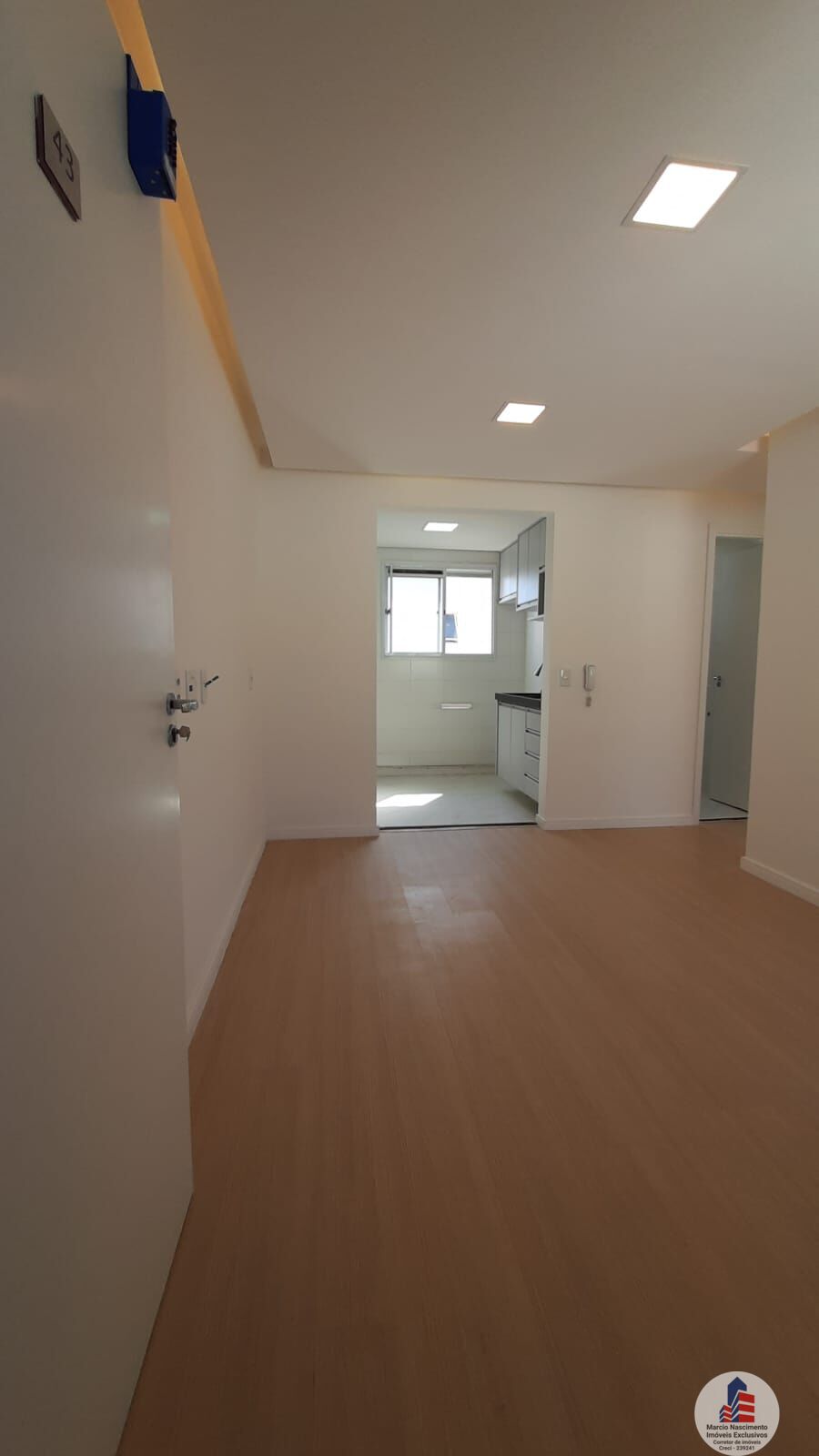 Apartamento à venda com 2 quartos, 38m² - Foto 3