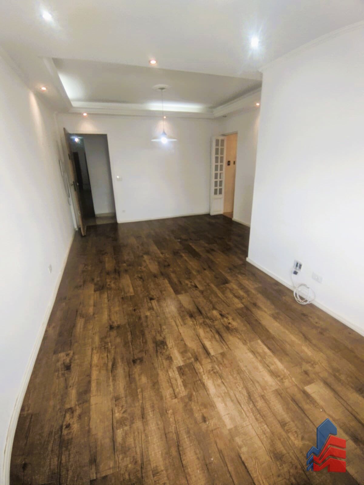 Apartamento, 2 quartos, 77 m² - Foto 2