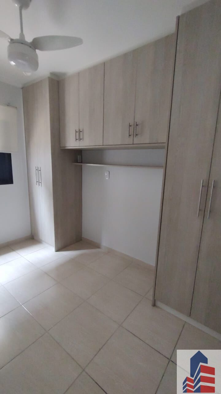 Casa à venda com 3 quartos, 157m² - Foto 8