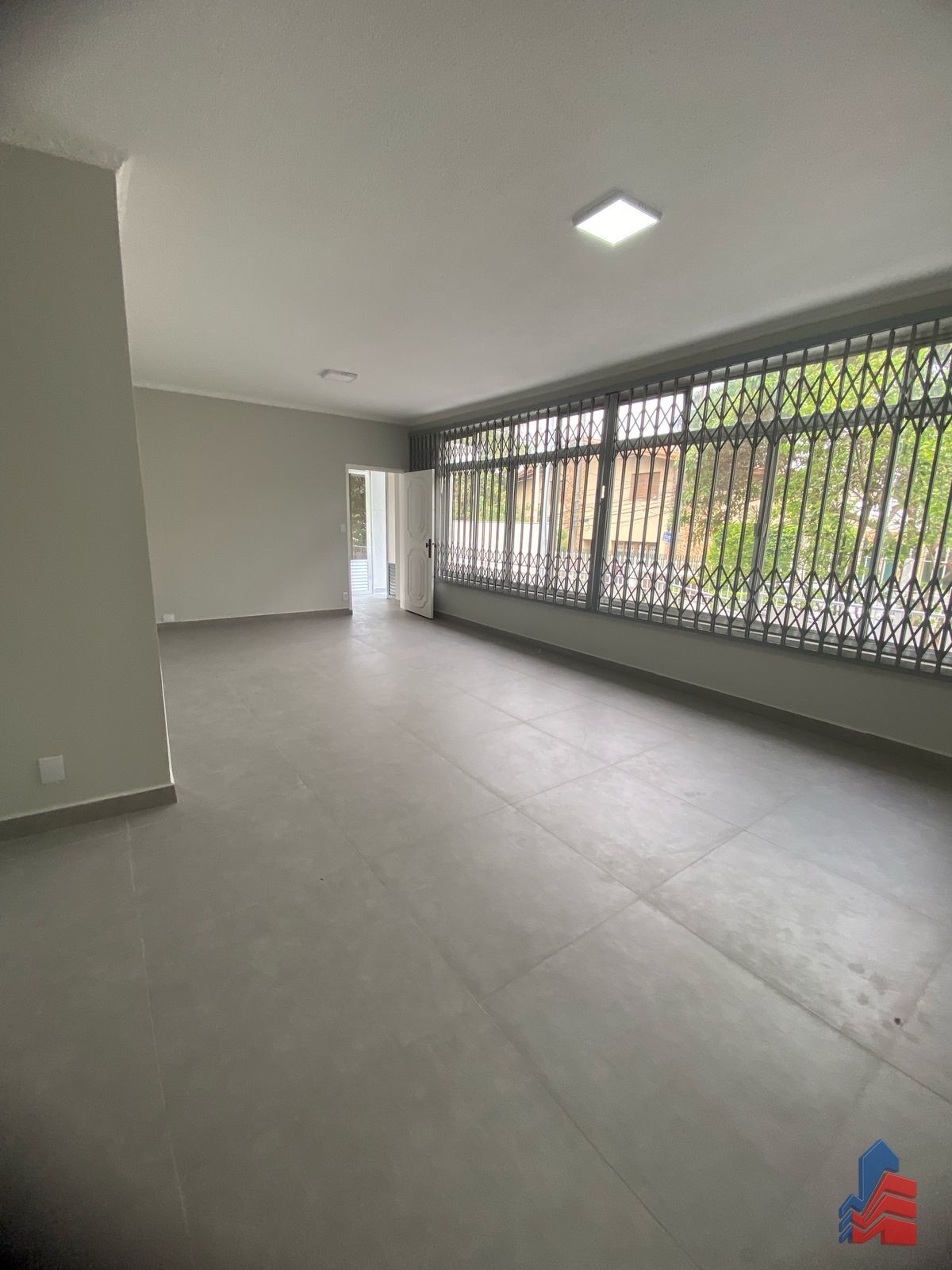 Casa, 3 quartos, 280 m² - Foto 1
