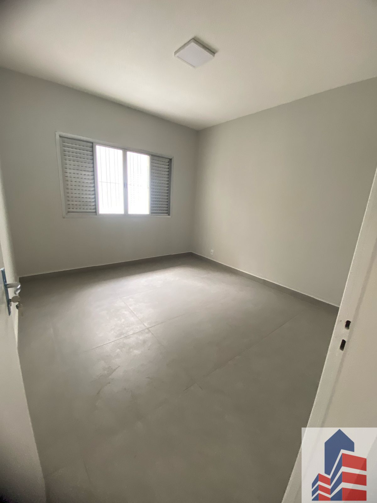 Casa à venda com 3 quartos, 280m² - Foto 5