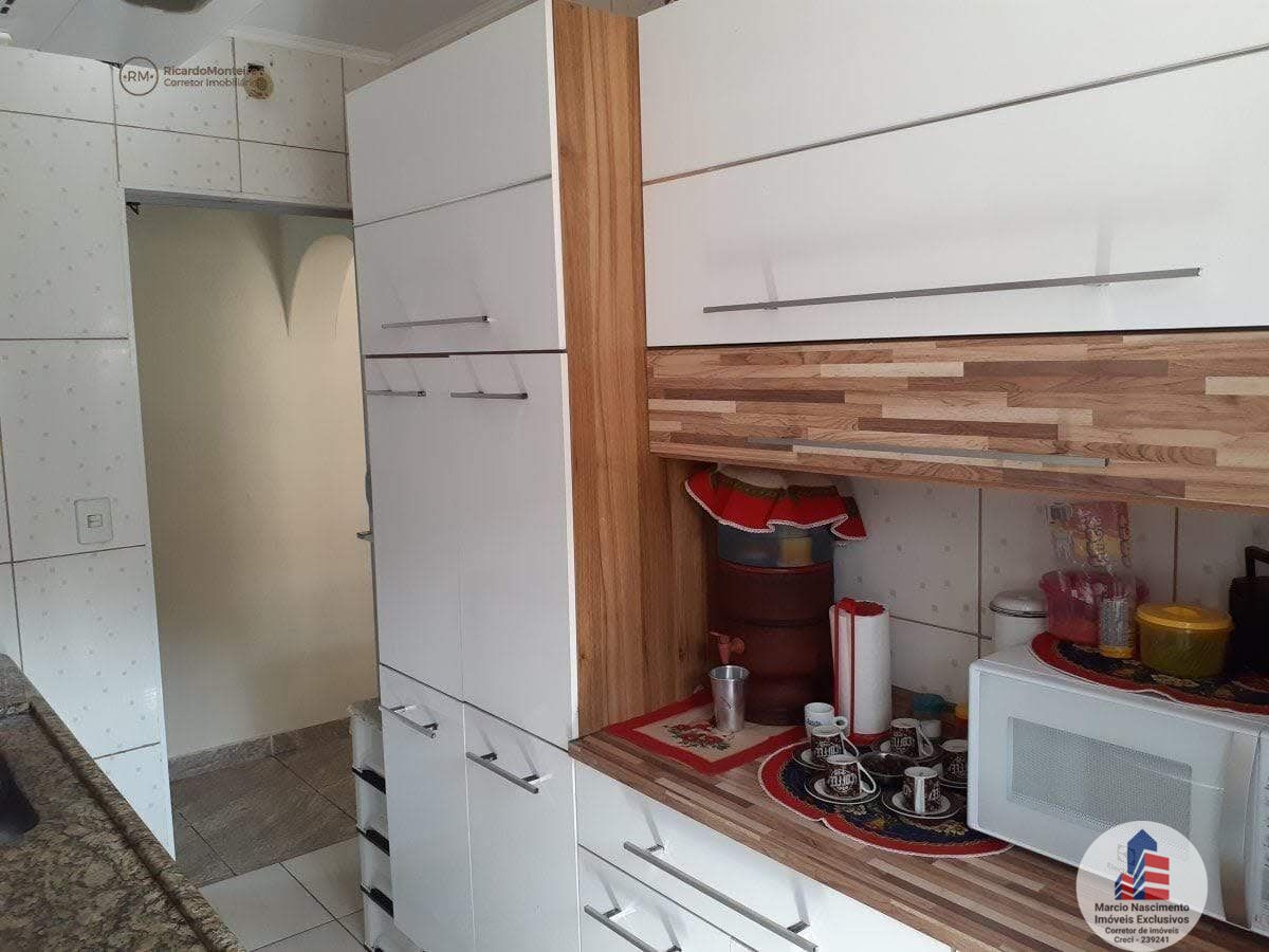 Apartamento à venda com 2 quartos, 69m² - Foto 11