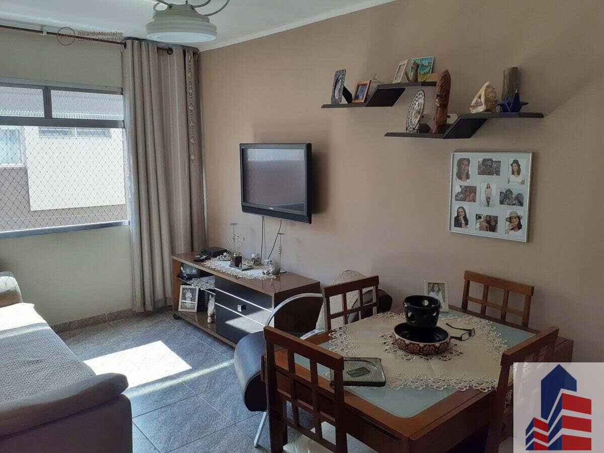 Apartamento à venda com 2 quartos, 69m² - Foto 3