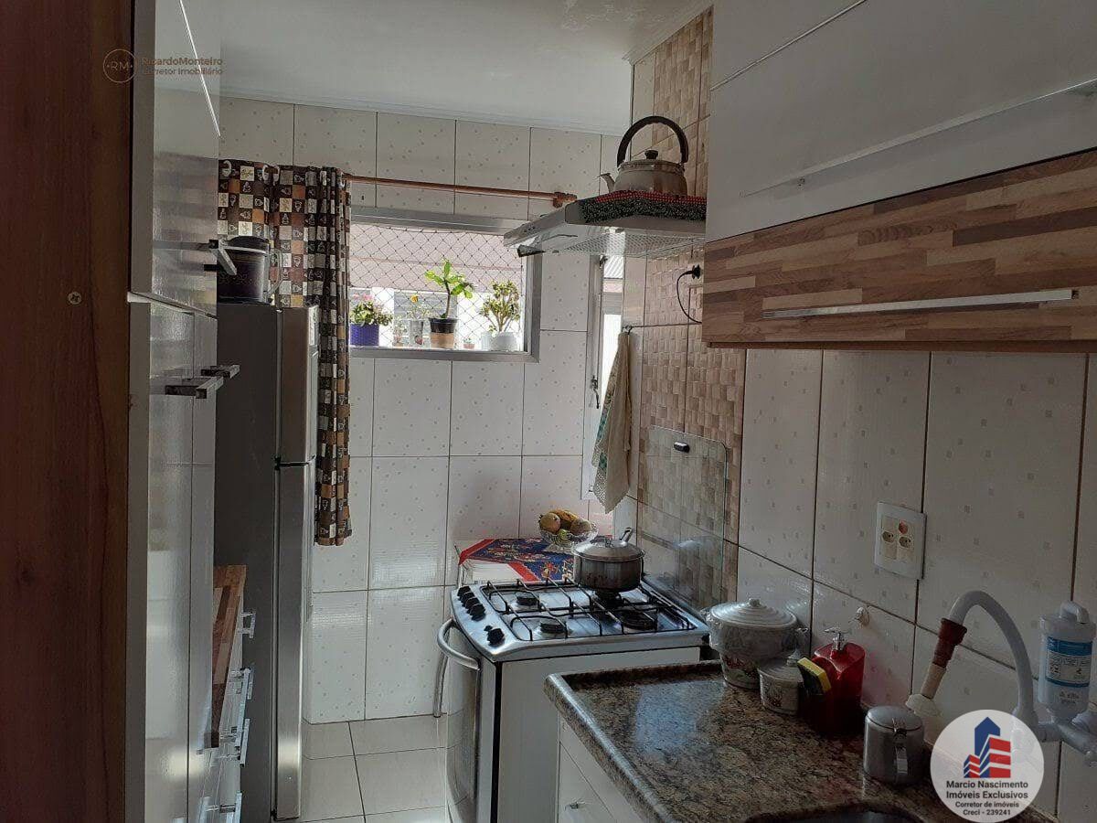 Apartamento à venda com 2 quartos, 69m² - Foto 8