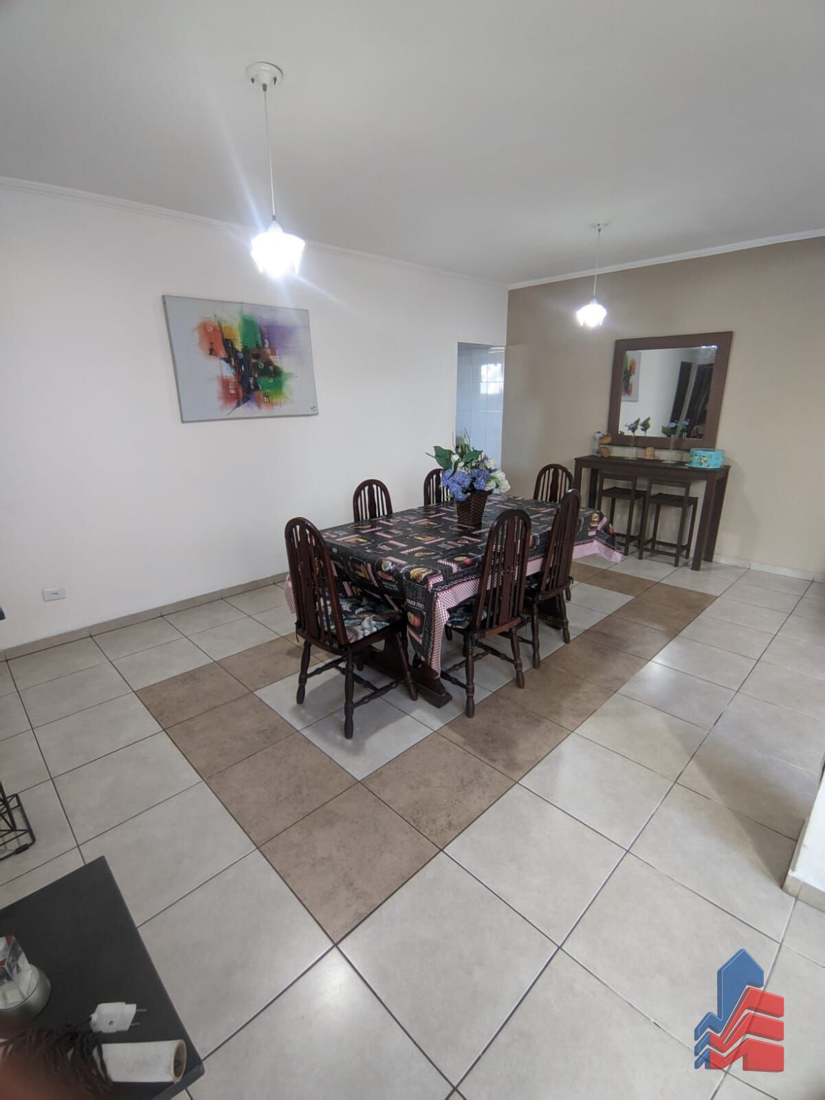 Sobrado, 4 quartos, 528 m² - Foto 1