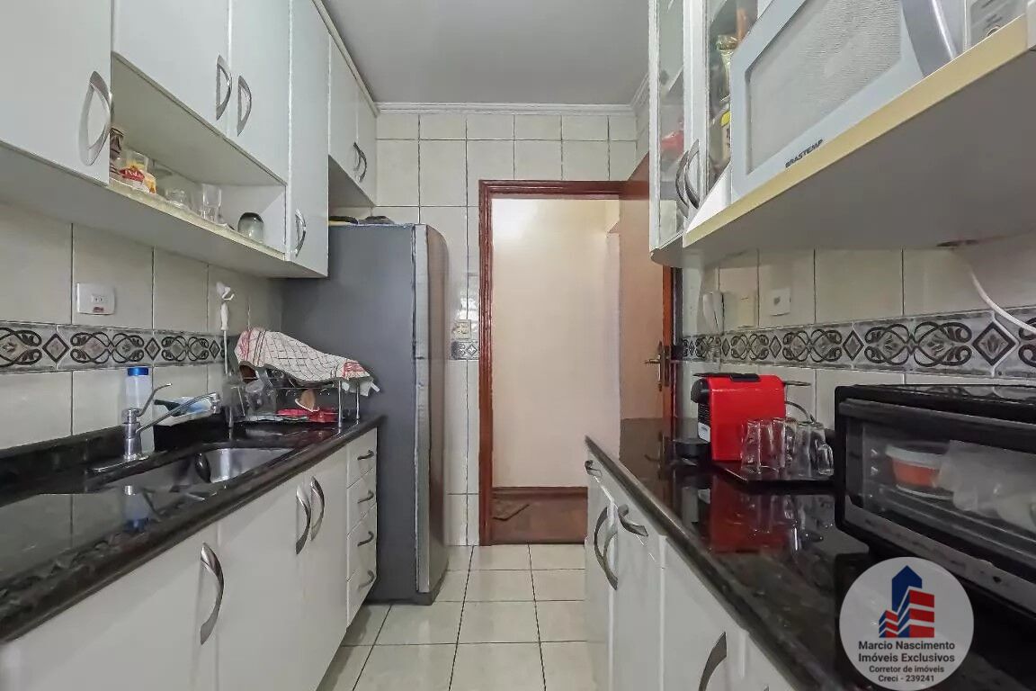 Apartamento à venda com 2 quartos, 63m² - Foto 3