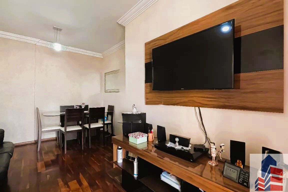 Apartamento à venda com 2 quartos, 63m² - Foto 1