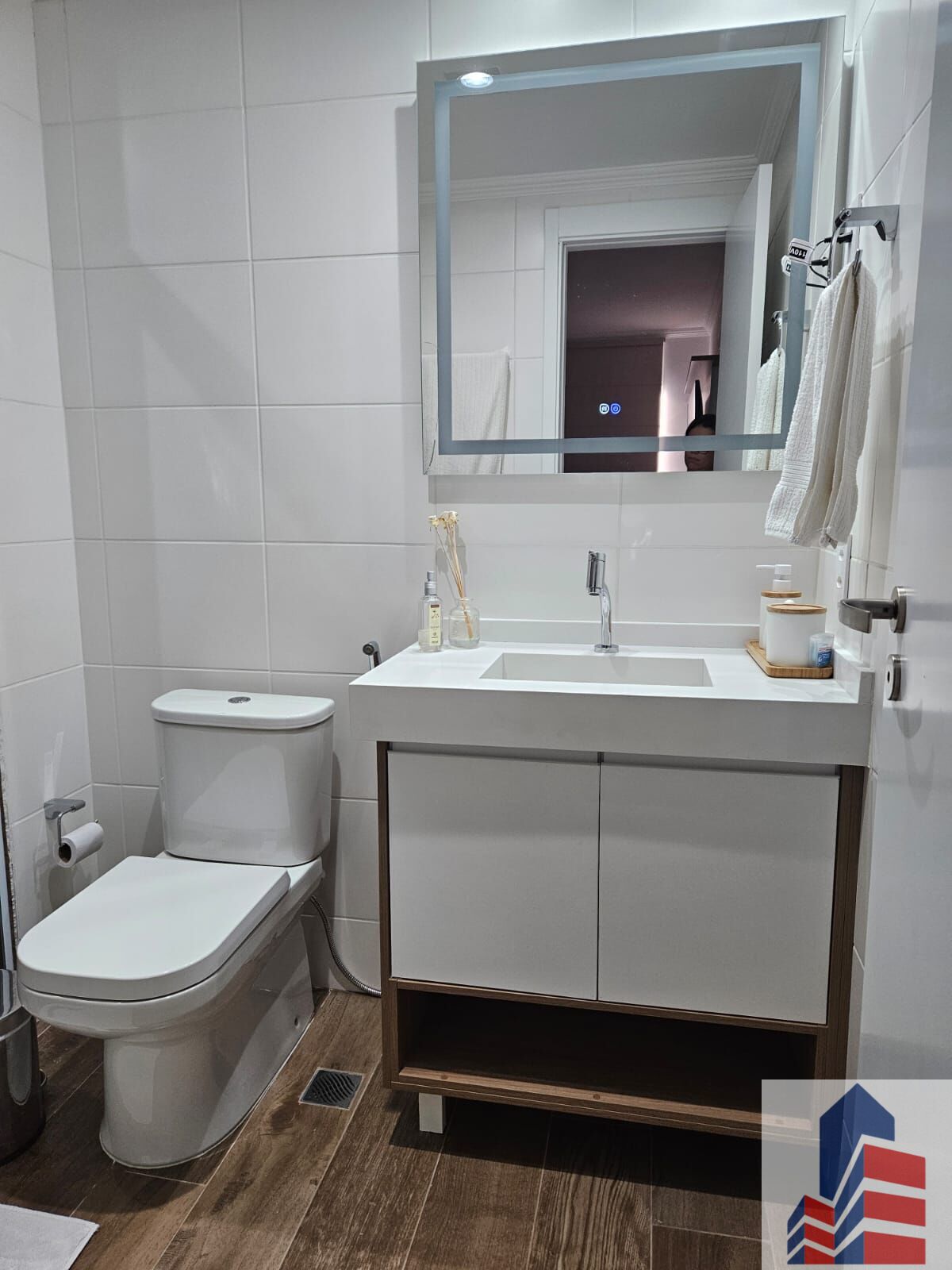 Apartamento à venda com 2 quartos, 58m² - Foto 19