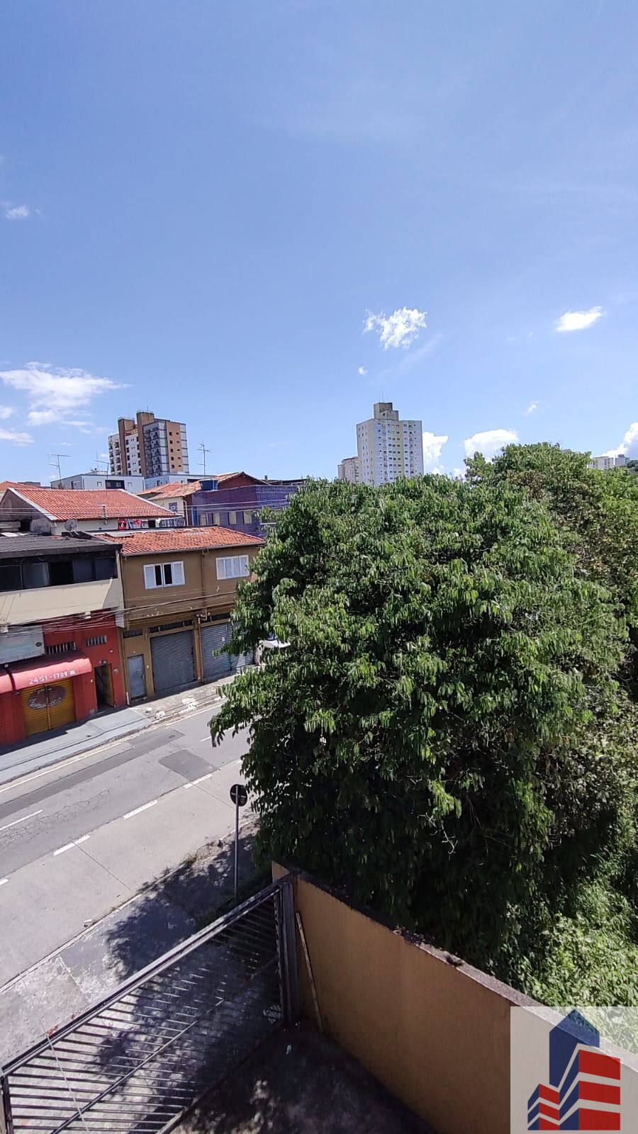 Apartamento à venda com 2 quartos, 75m² - Foto 13