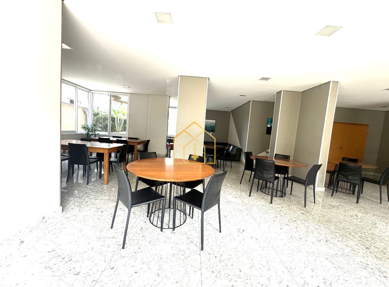 Apartamento à venda com 3 quartos, 118m² - Foto 17