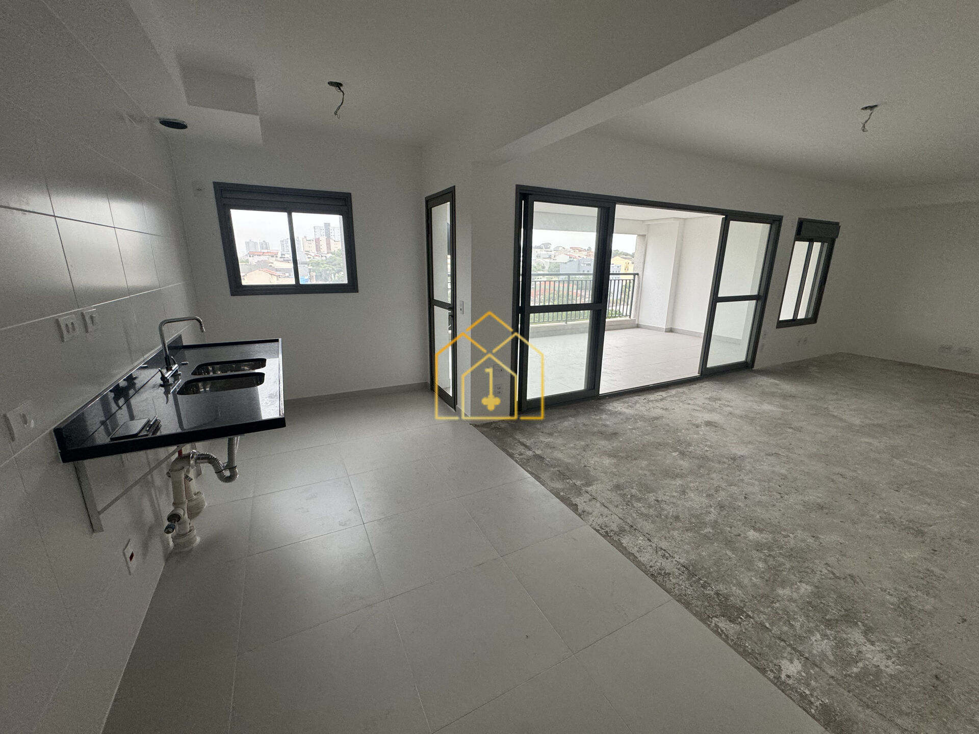 Apartamento à venda com 3 quartos, 165m² - Foto 7