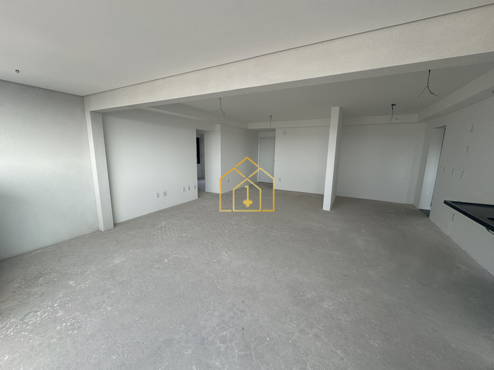 Apartamento à venda com 3 quartos, 125m² - Foto 3