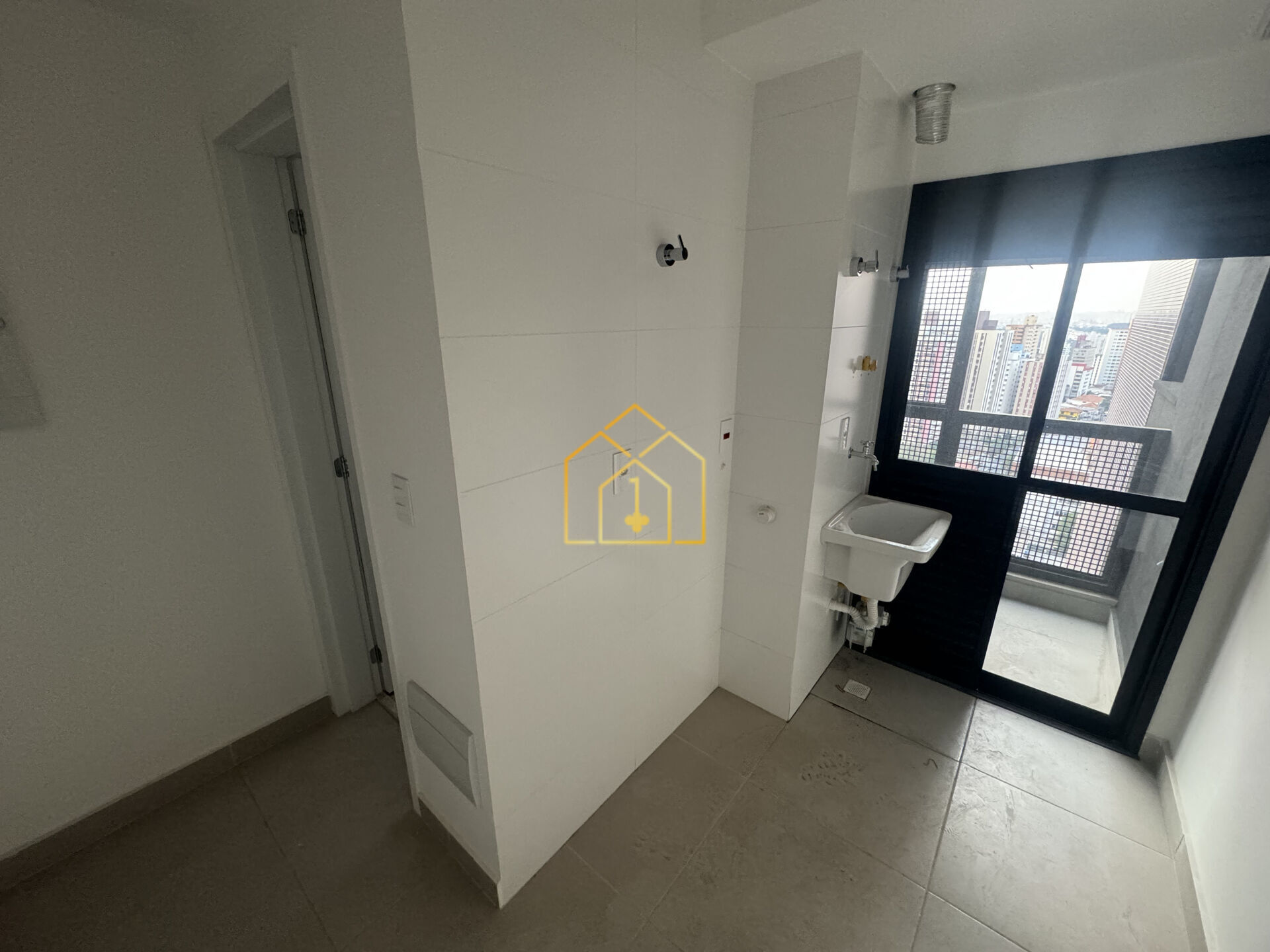 Apartamento à venda com 3 quartos, 125m² - Foto 7