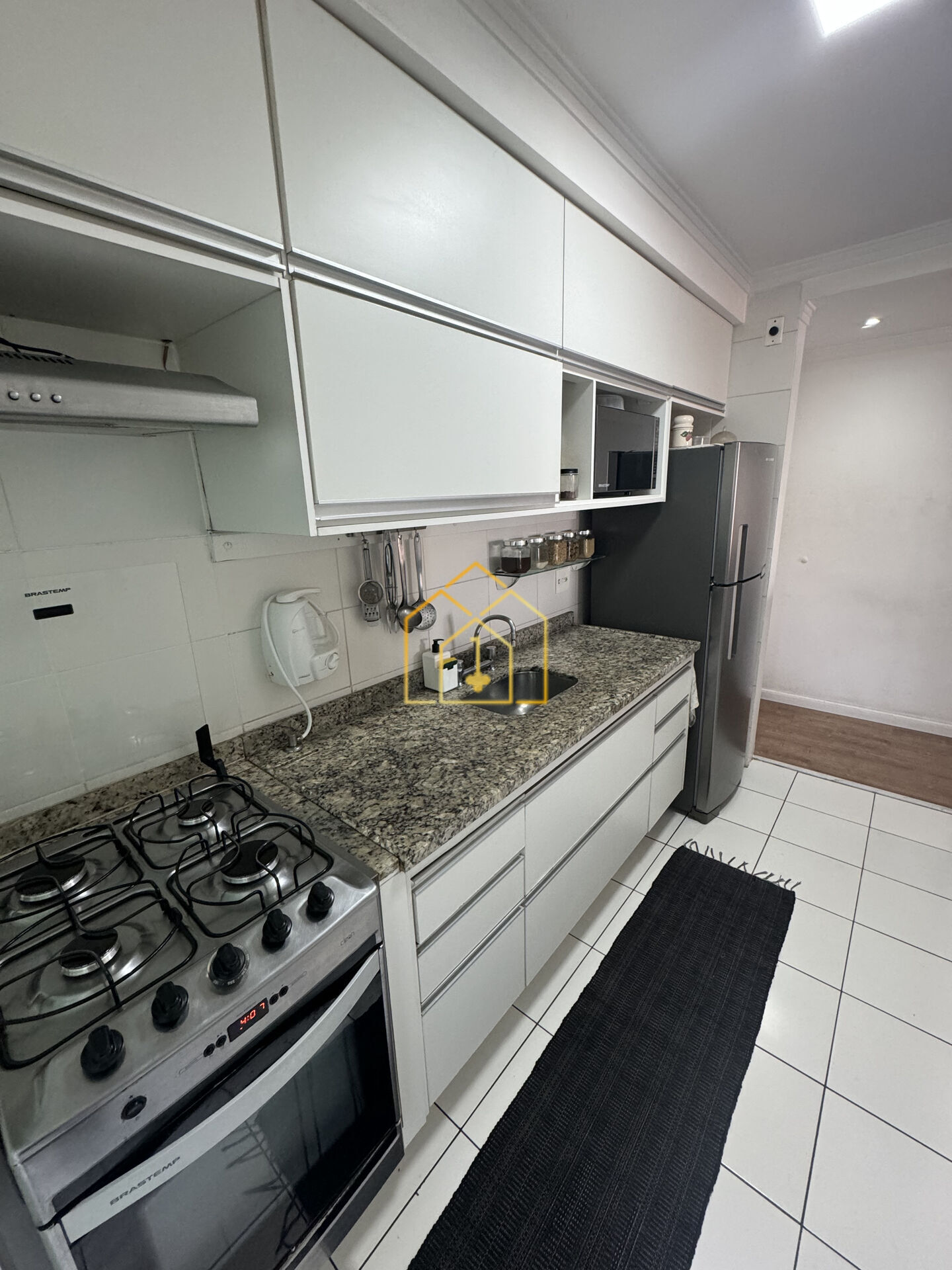 Apartamento à venda com 3 quartos, 93m² - Foto 15