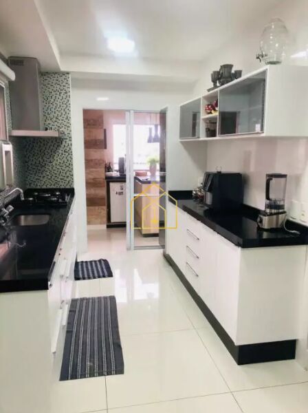 Apartamento à venda com 3 quartos, 147m² - Foto 17