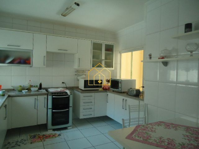 Sobrado, 4 quartos, 198 m² - Foto 8