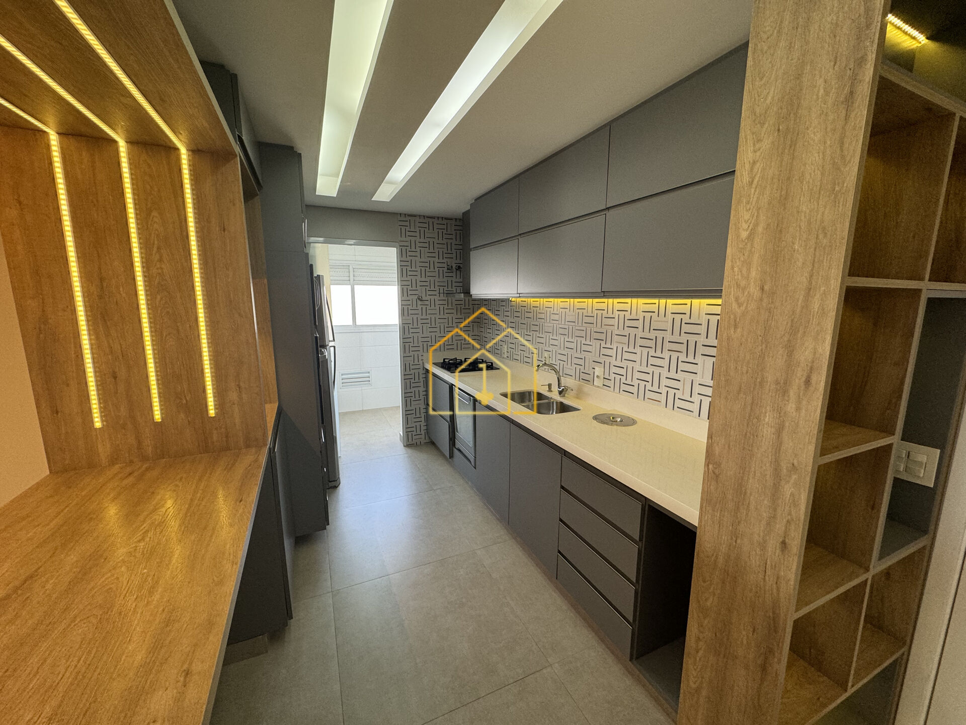 Apartamento à venda com 3 quartos, 91m² - Foto 11