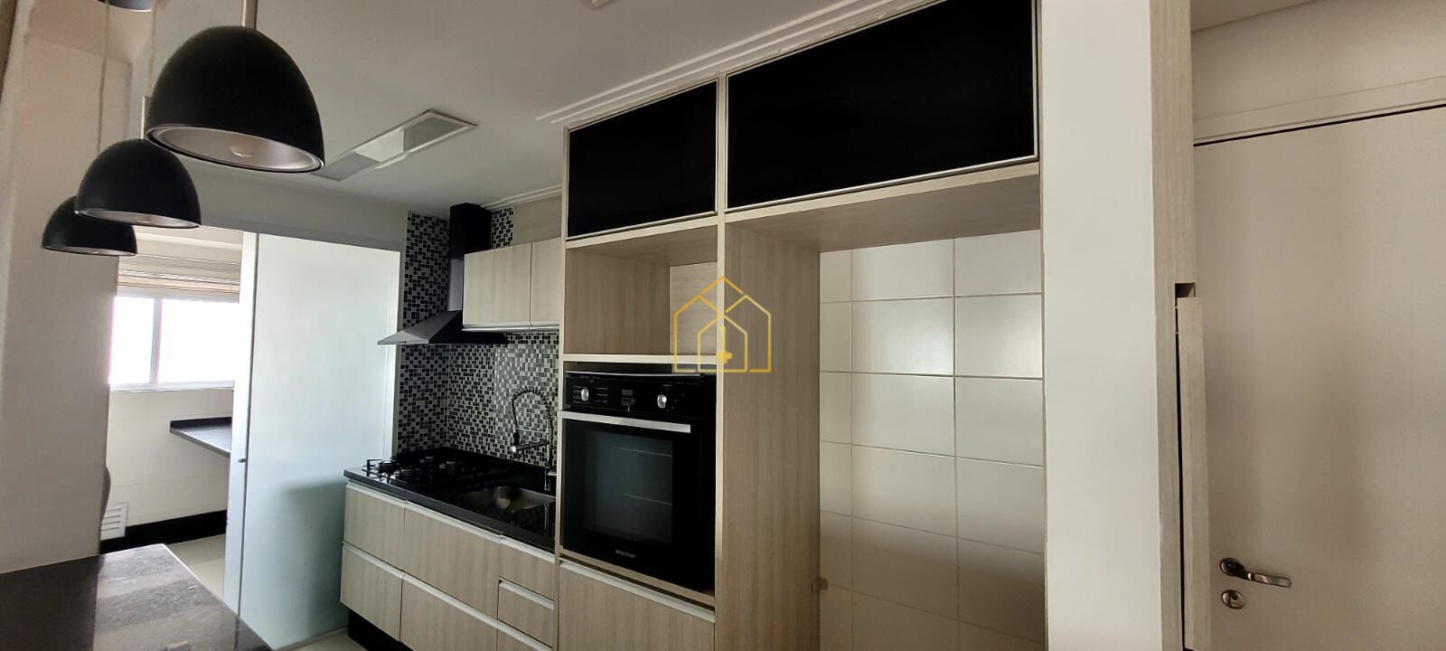 Apartamento à venda com 3 quartos, 115m² - Foto 4