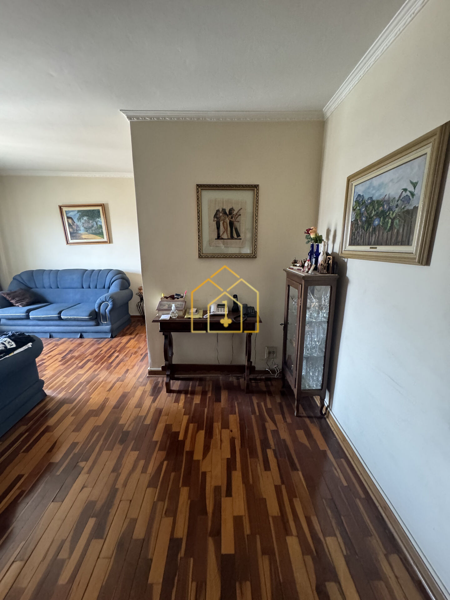 Apartamento à venda com 3 quartos, 110m² - Foto 2