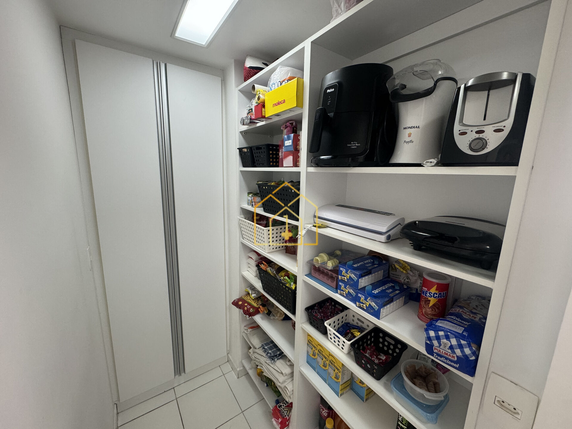 Apartamento à venda com 3 quartos, 115m² - Foto 9