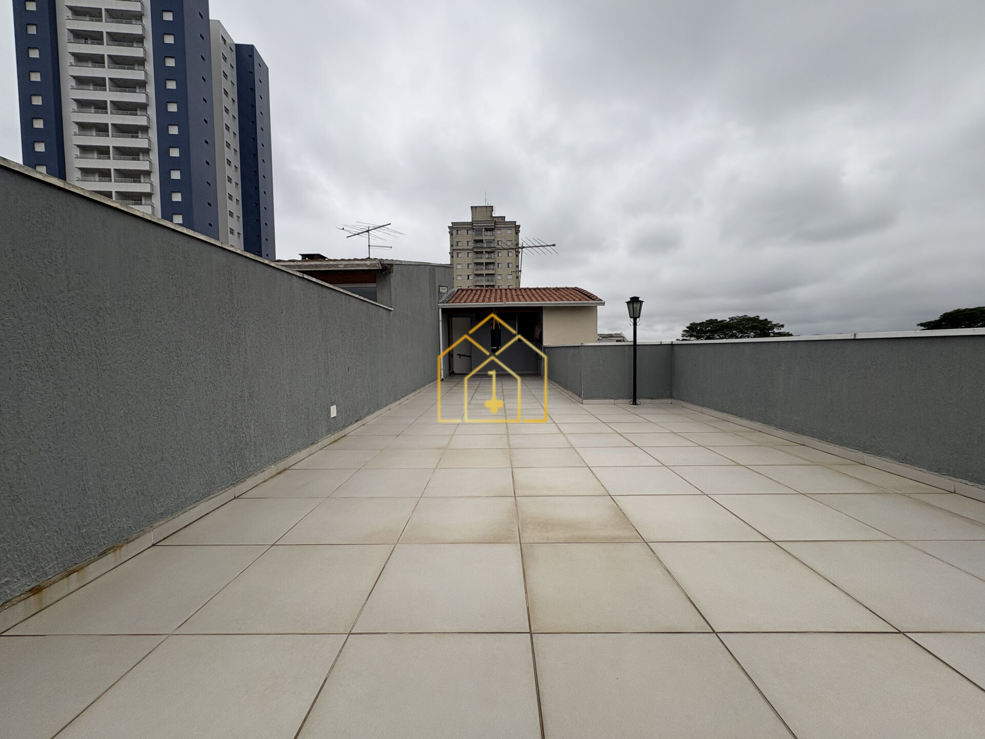 Cobertura à venda com 2 quartos, 142m² - Foto 3