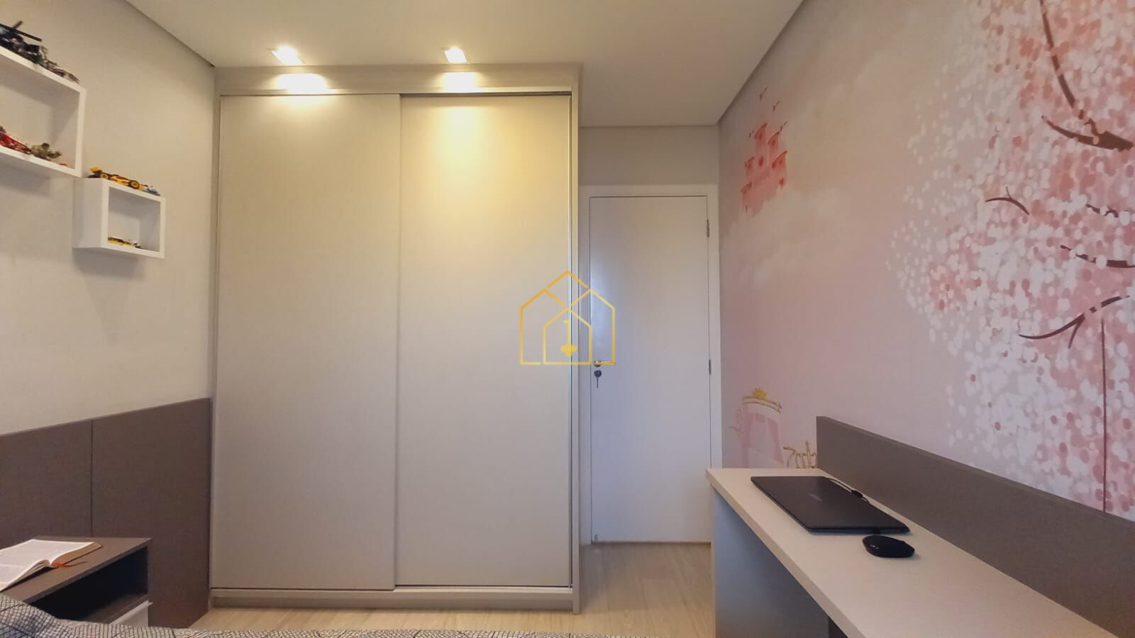 Apartamento à venda com 2 quartos, 66m² - Foto 12