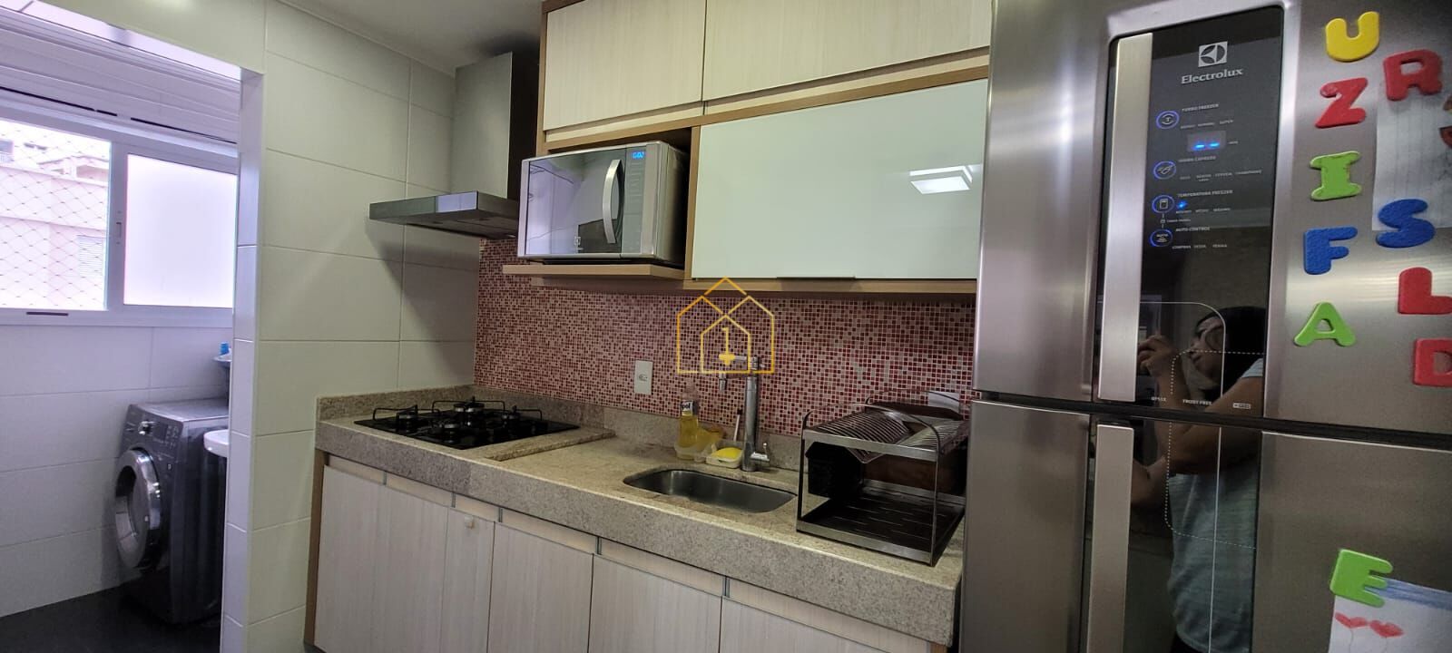 Apartamento à venda com 3 quartos, 65m² - Foto 3