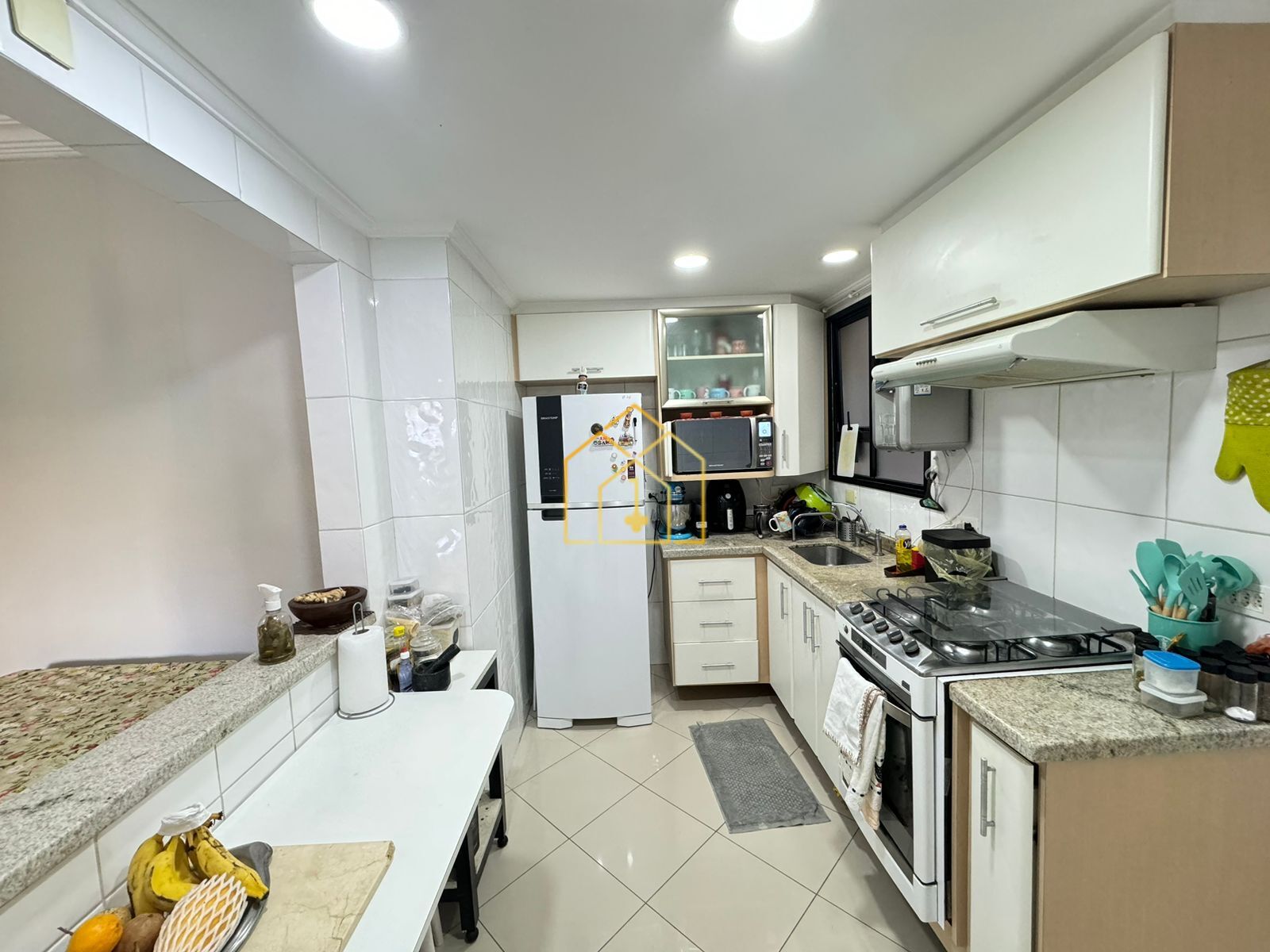 Apartamento à venda com 2 quartos, 66m² - Foto 6